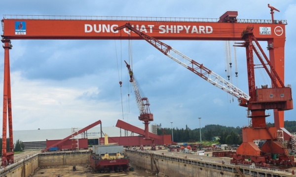 Sau gần 10 năm về tay PVN, nhà máy đóng tàu Dung Quất nợ gần 7.000 tỷ đồng